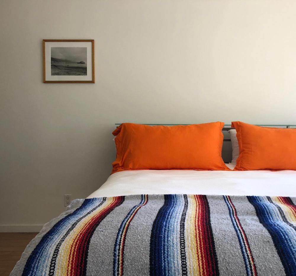 Surfer's Spot interior